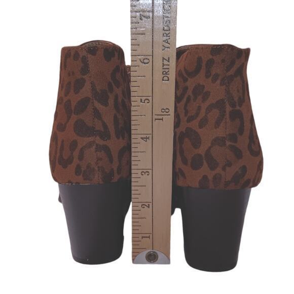 NEW Style & Co. Animal Print Boots Size 7 Ankle Black‎ Brown Vegan Faux Leather - Picture 4 of 9